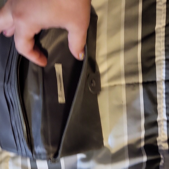 Wallet - Picture 3 of 6